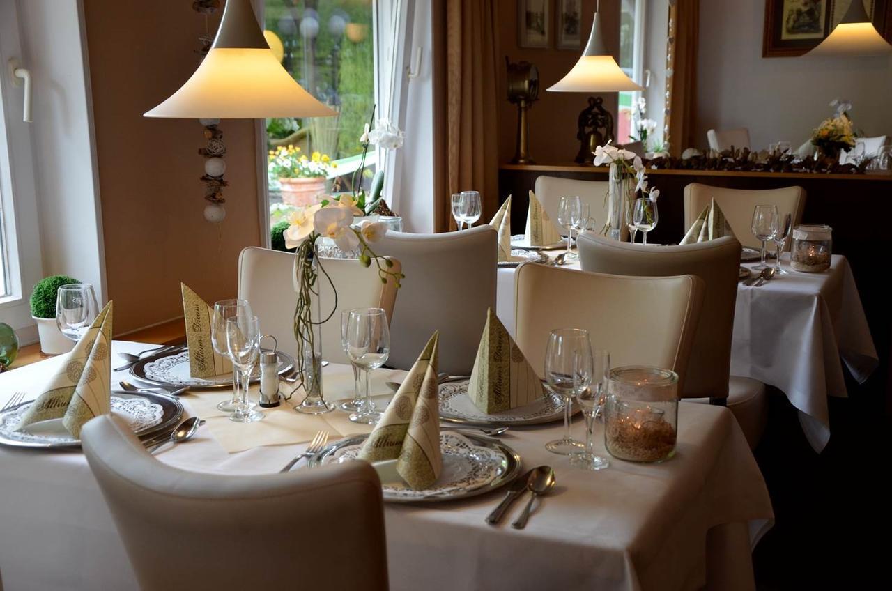 Oste Hotel Bremervorde Bagian luar foto