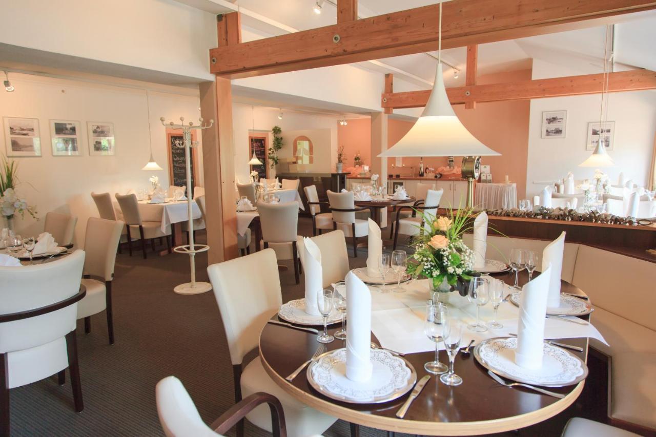 Oste Hotel Bremervorde Bagian luar foto